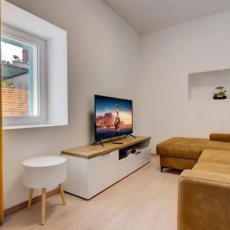 Апартаменти Casa Alessia Пула