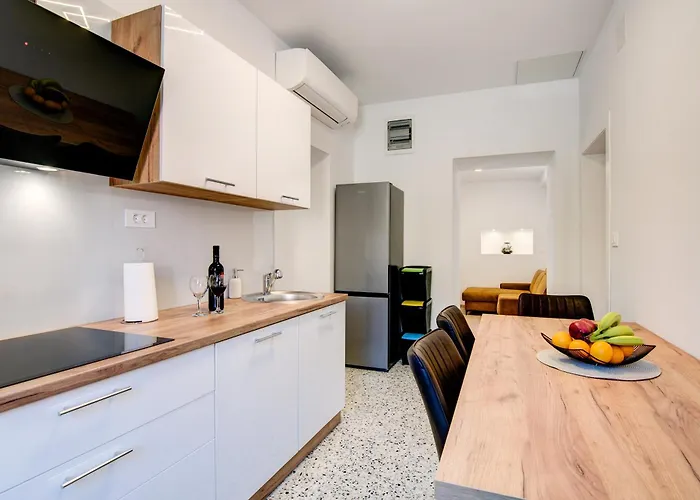 Casa Alessia * פולה