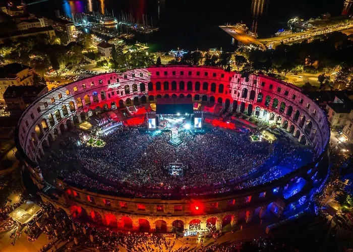 דירה Casa Alessia פולה